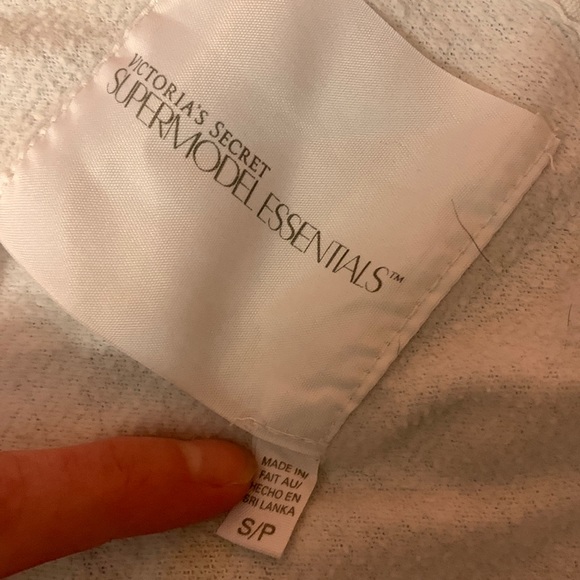 small, white and gold victoria’s secret supermodel essentials zip up jacket - Picture 3 of 4